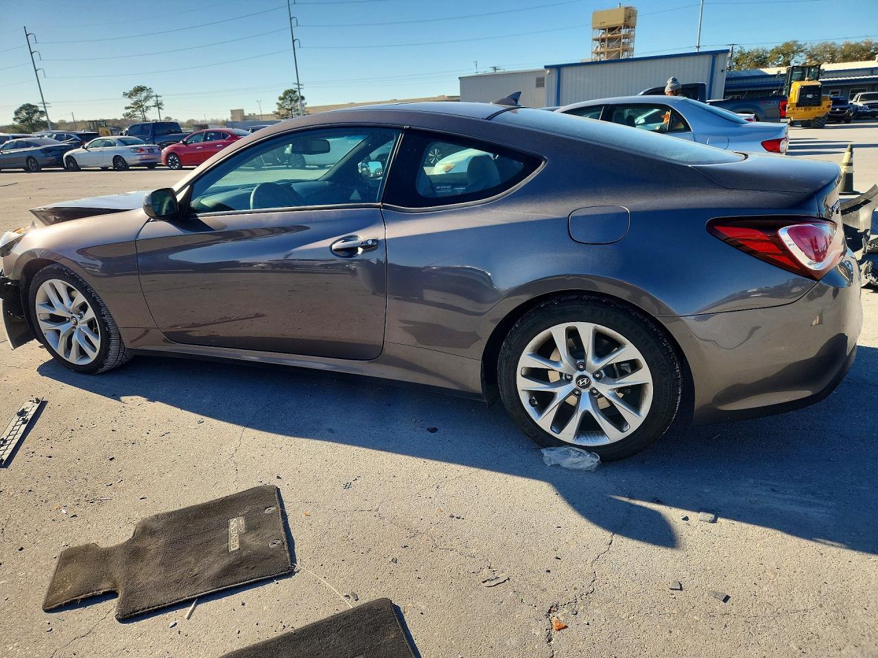 2013 Hyundai Genesis Coupe 2.0T - zdjęcie 2