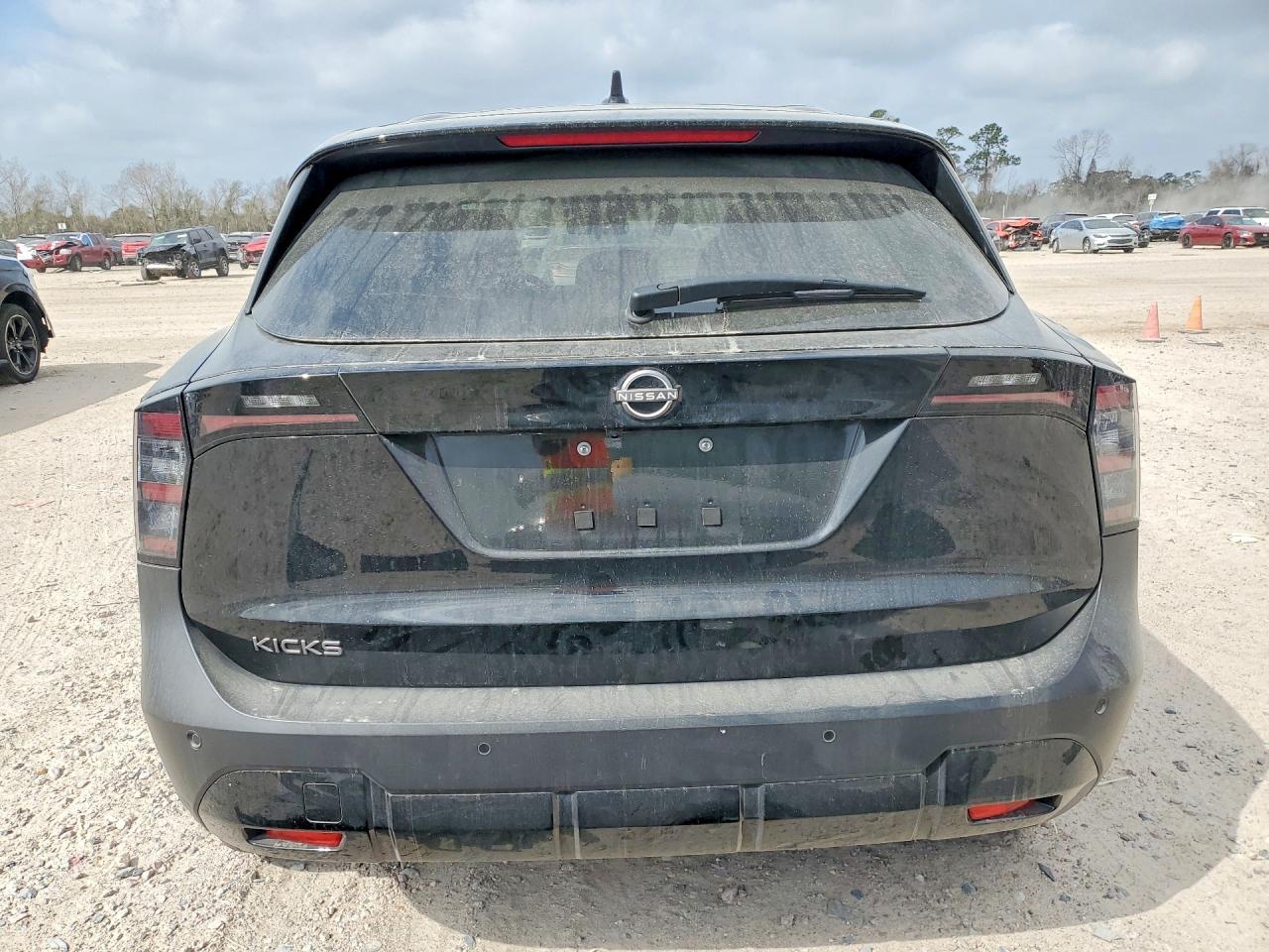 2025 Nissan Kicks Sv - zdjęcie 6