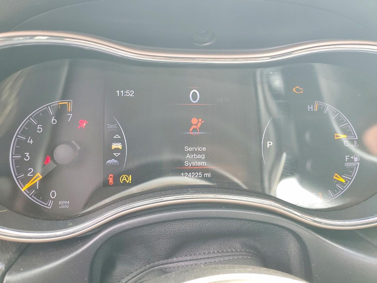 2017 Jeep Grand Cherokee Limited - zdjęcie 9