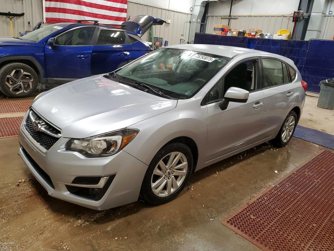 2015 Subaru Impreza Premium - zdjęcie główne