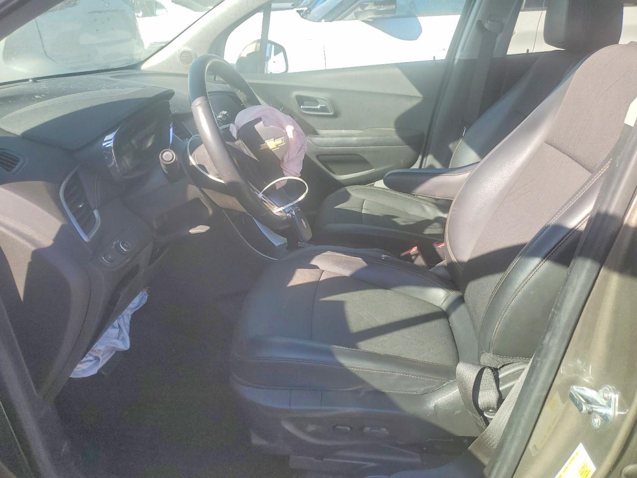 2022 Chevrolet Trax 1Lt - zdjęcie 7