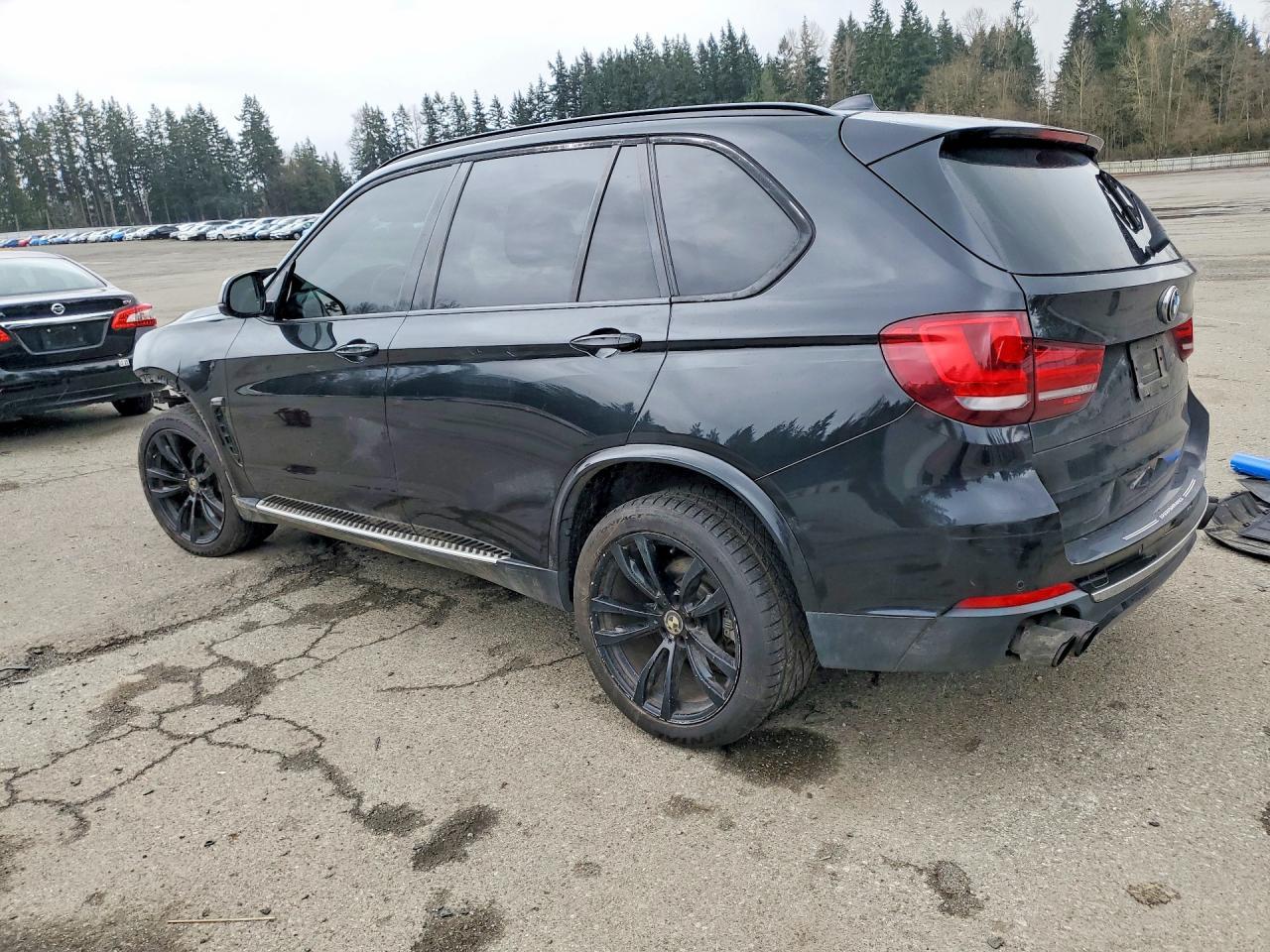 2015 BMW X5 xDrive35I - zdjęcie 2