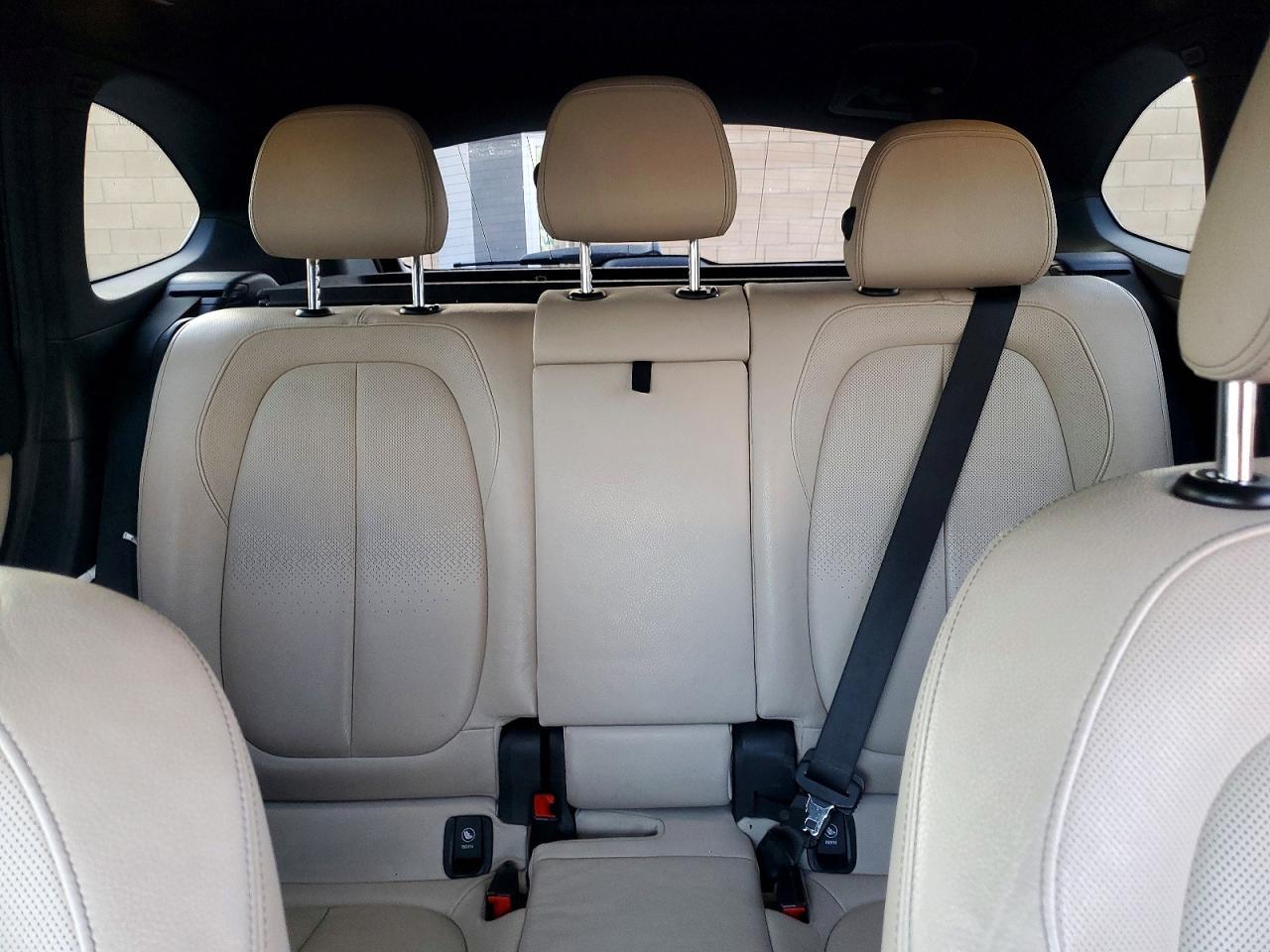 2017 BMW X1 Sdrive28I - zdjęcie 10