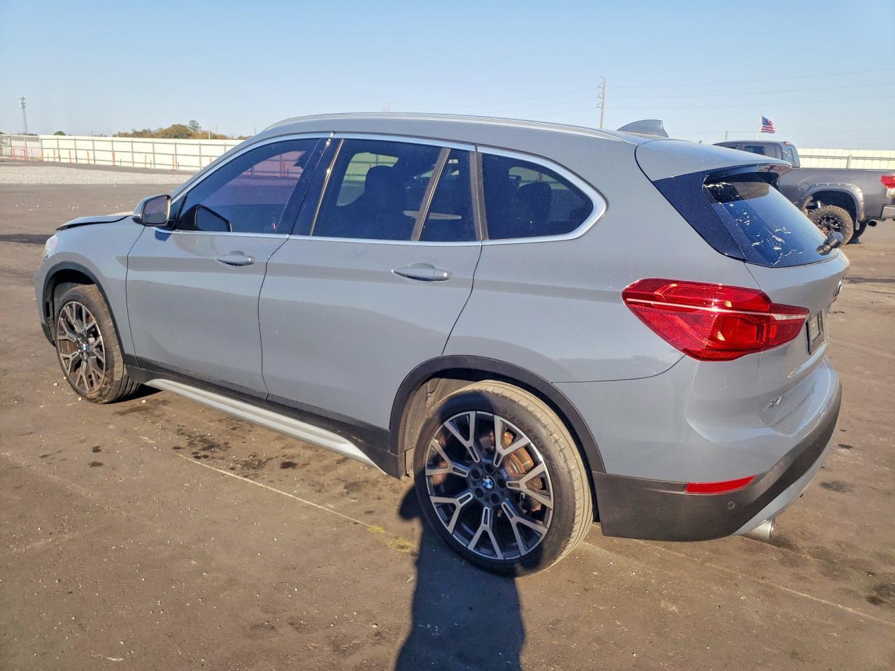 2021 BMW X1 Sdrive28I - zdjęcie 2