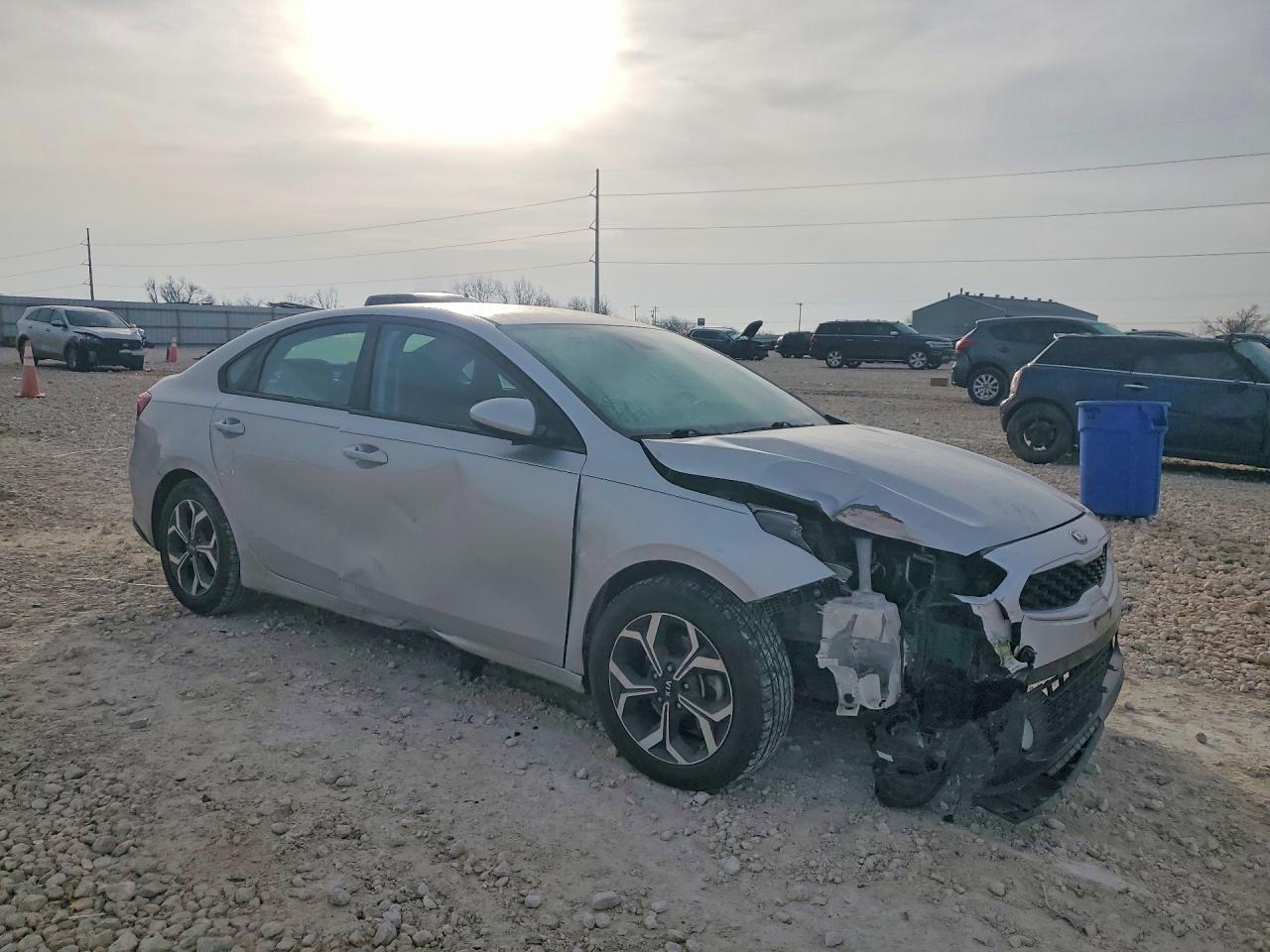 2019 Kia Forte Lxs - zdjęcie 4