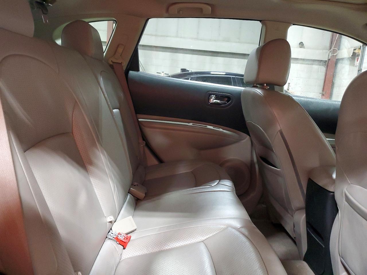 2013 Nissan Rogue S - zdjęcie 10