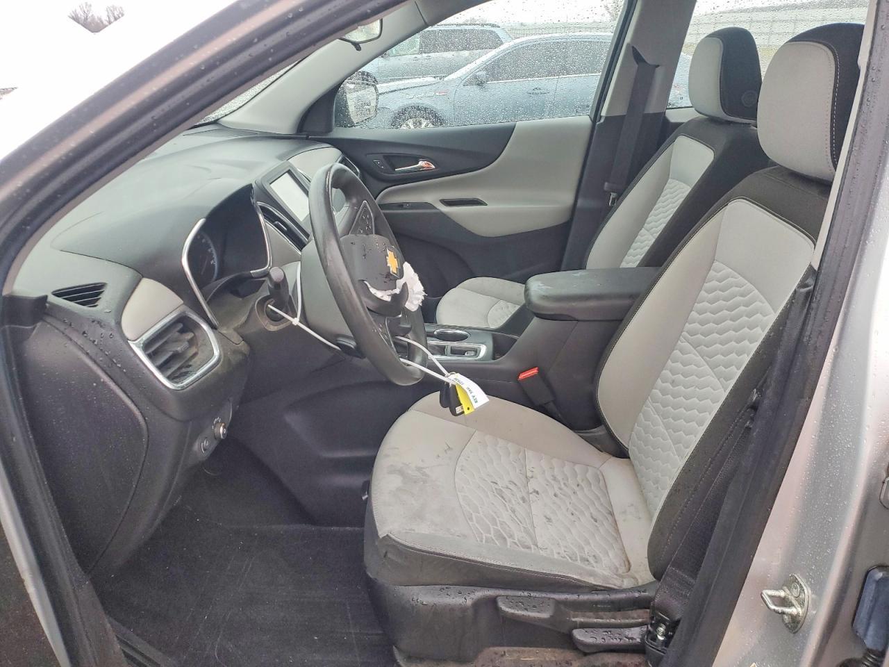 2018 Chevrolet Equinox Ls - zdjęcie 7