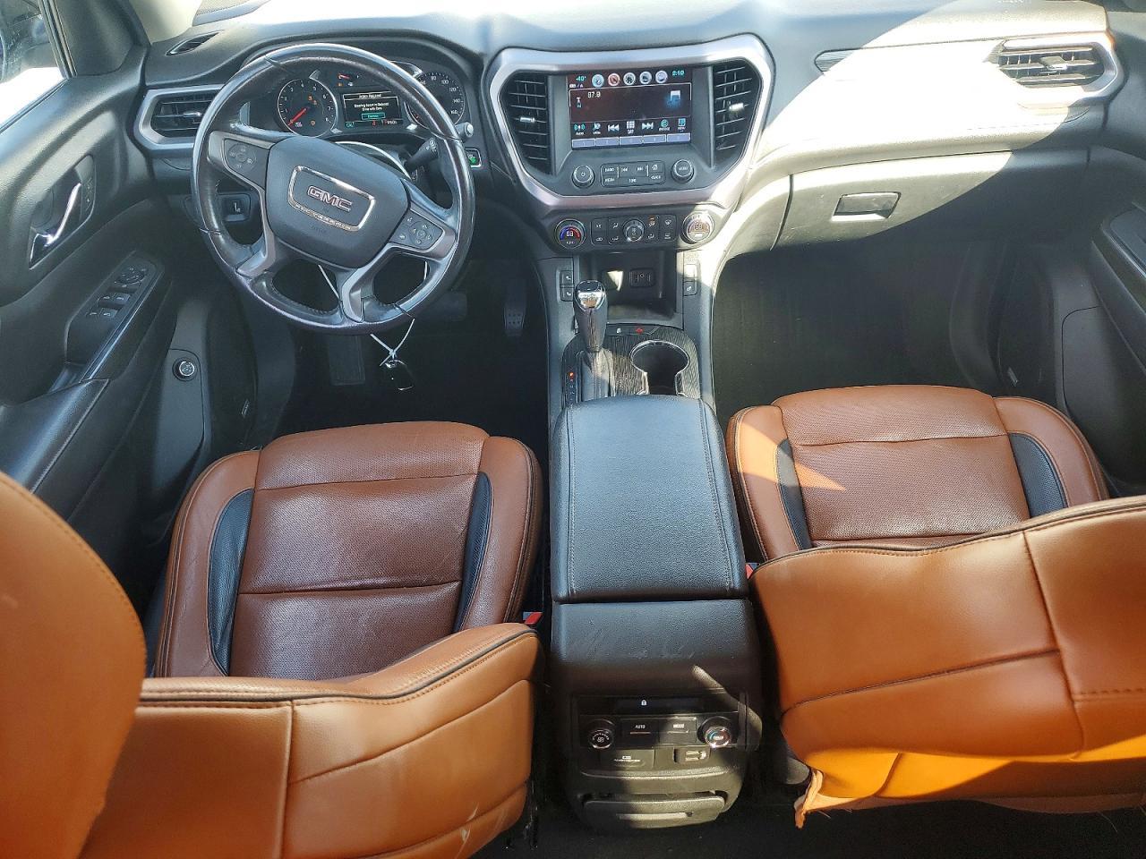 2018 GMC Acadia All Terrain - zdjęcie 8