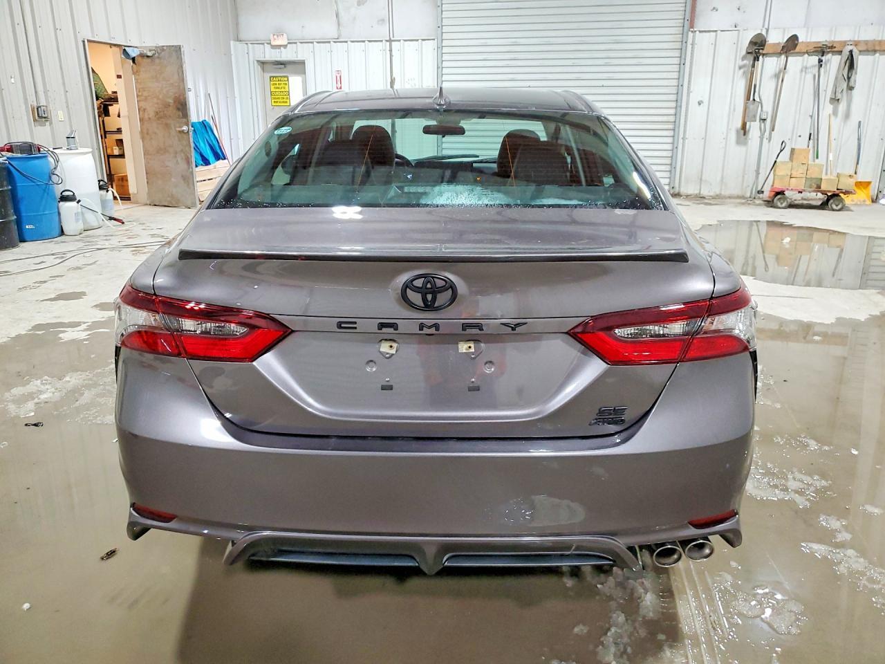 2024 Toyota Camry Se - zdjęcie 6