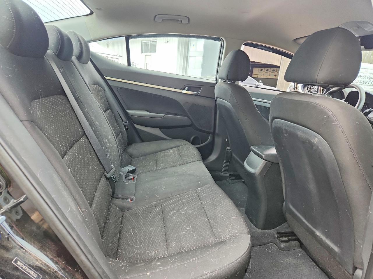 2019 Hyundai Elantra Se - zdjęcie 10