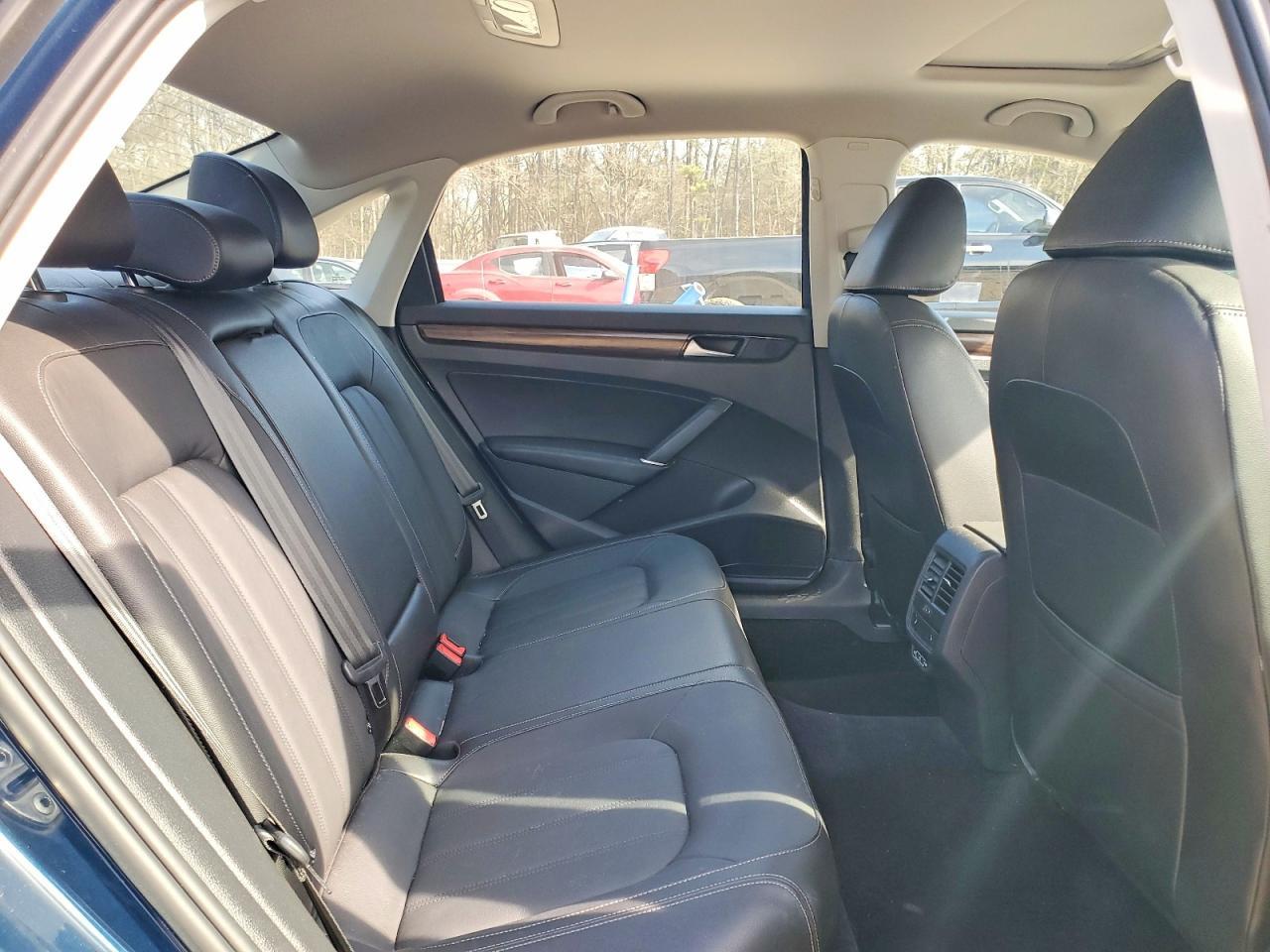 2020 Volkswagen Passat Sel - zdjęcie 10