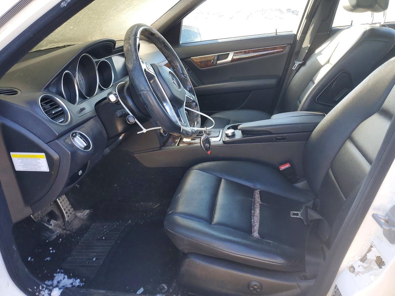 2013 Mercedes-Benz C 300 4Matic - zdjęcie 7