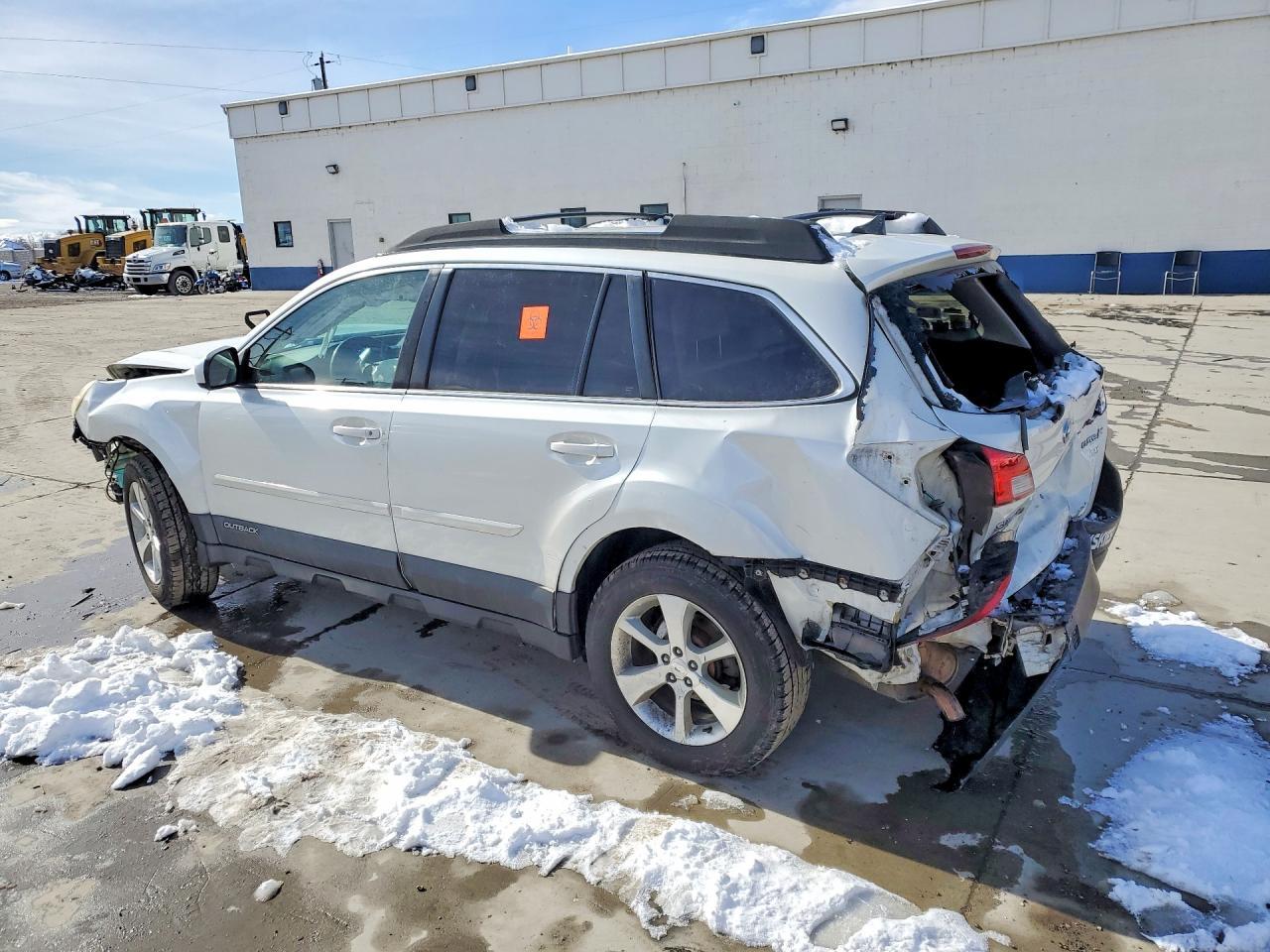 2014 Subaru Outback 2.5I Limited - zdjęcie 2