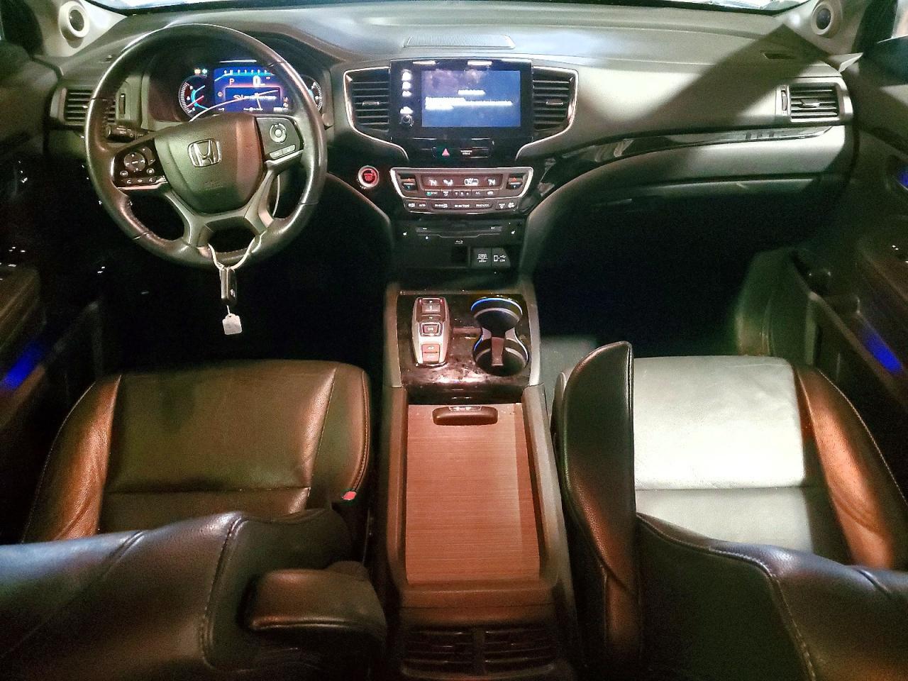 2021 Honda Pilot Touring - zdjęcie 8