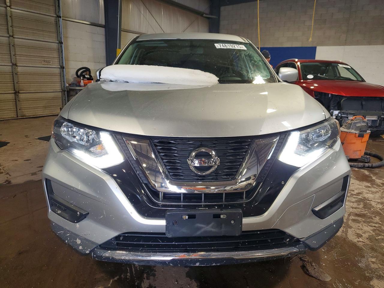 2017 Nissan Rogue S - zdjęcie 5