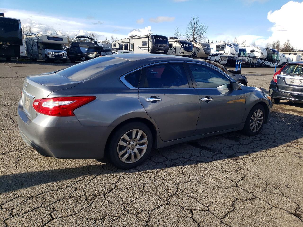 2016 Nissan Altima 2.5 - zdjęcie 3