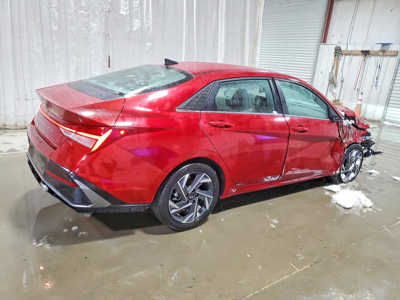 2025 Hyundai Elantra Sel - zdjęcie 3