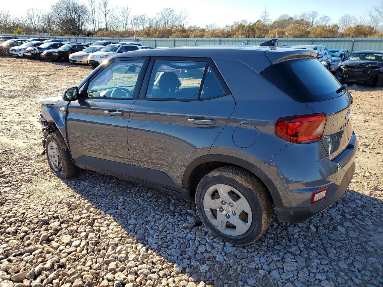 2020 Hyundai Venue Se - zdjęcie 2