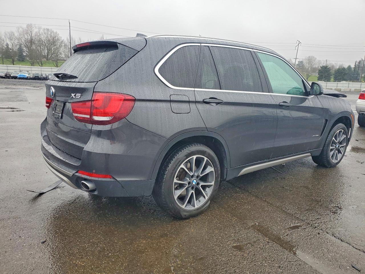 2017 BMW X5 xDrive35I - zdjęcie 3