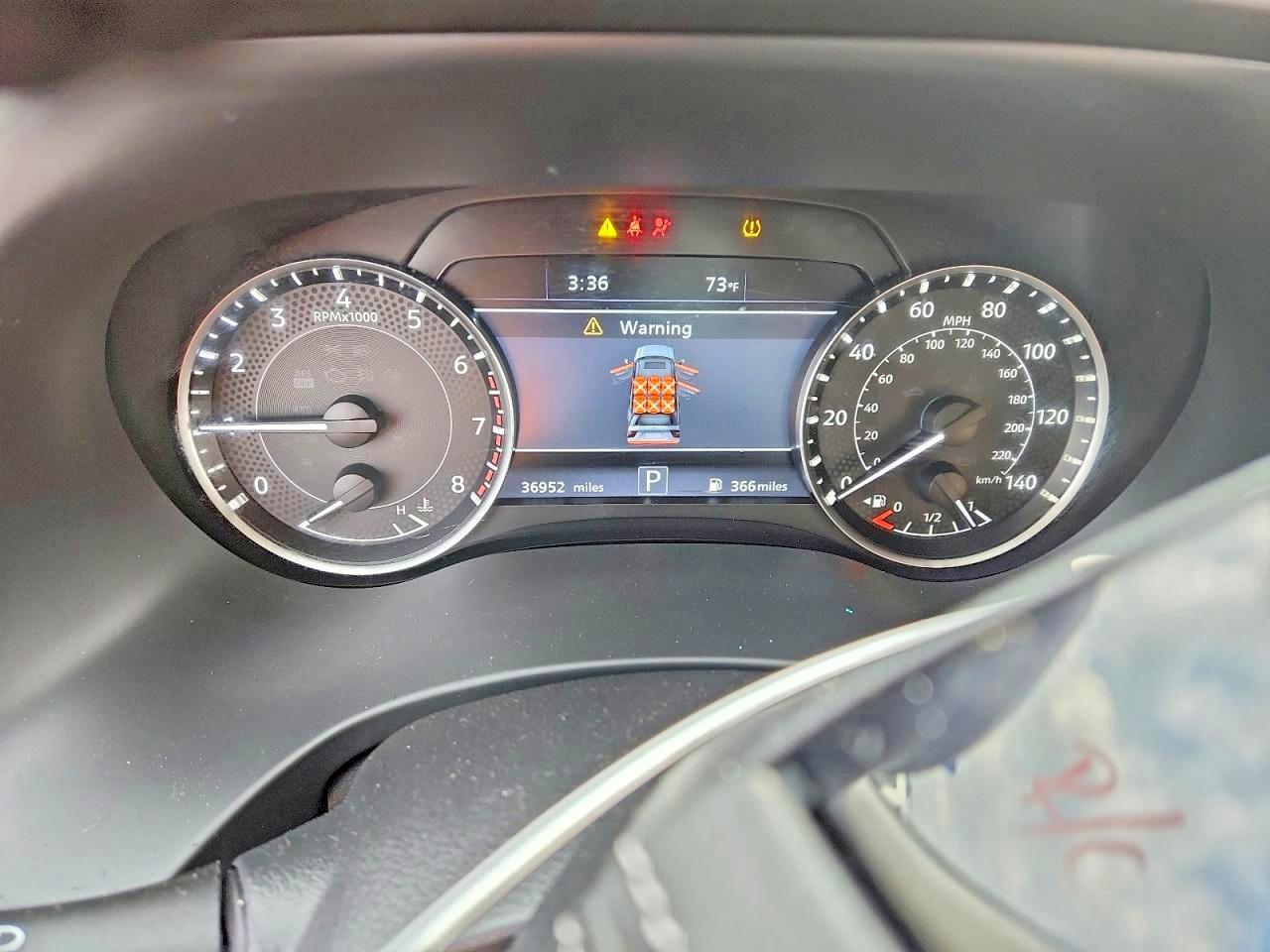 2021 Nissan Armada Platinum - zdjęcie 9