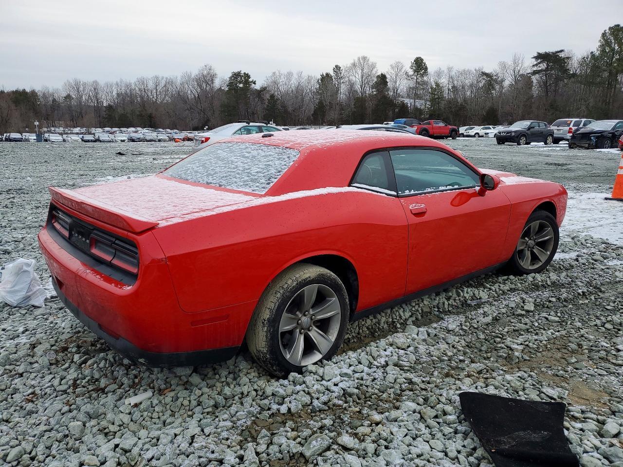 2020 Dodge Challenger Sxt - zdjęcie 3