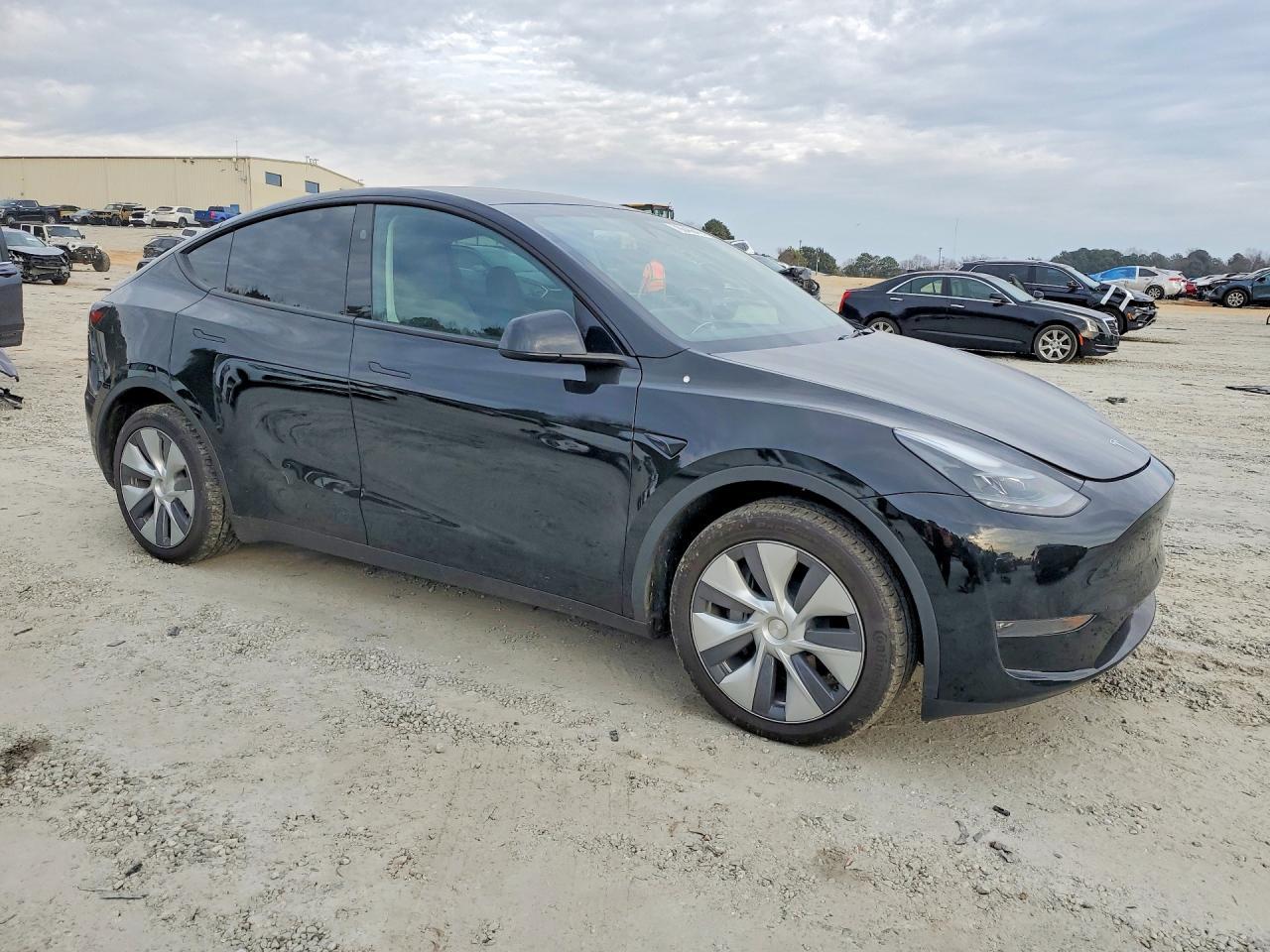 2023 Tesla Model Y - zdjęcie 4