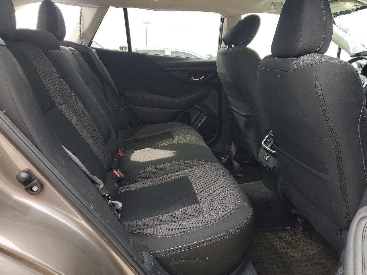 2024 Subaru Outback Premium - zdjęcie 11