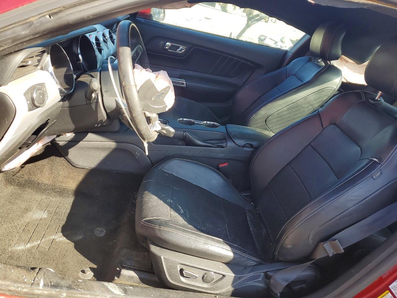 2016 Ford Mustang - zdjęcie 7