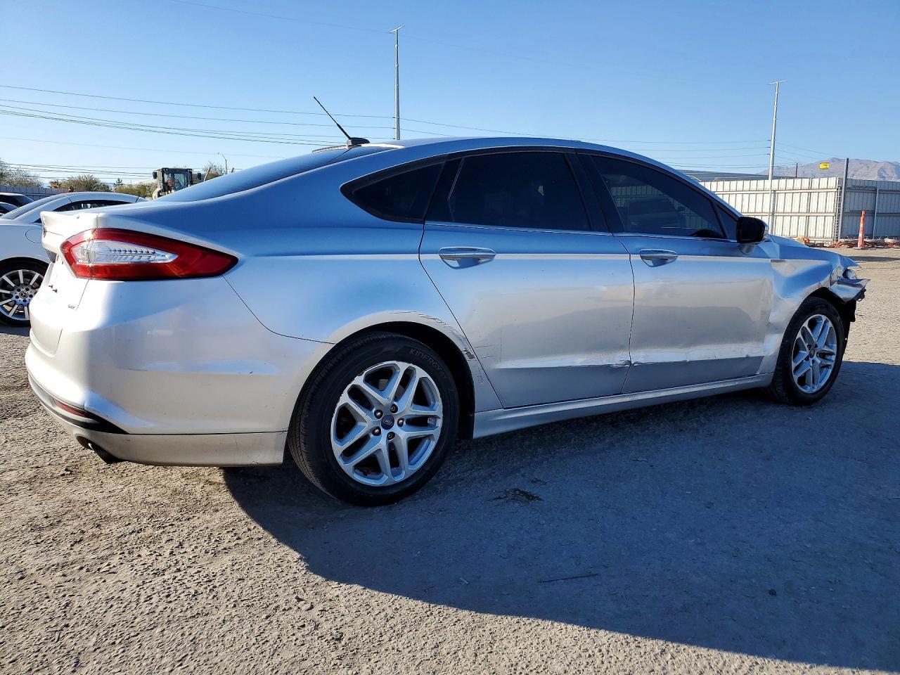 2013 Ford Fusion Se - zdjęcie 3