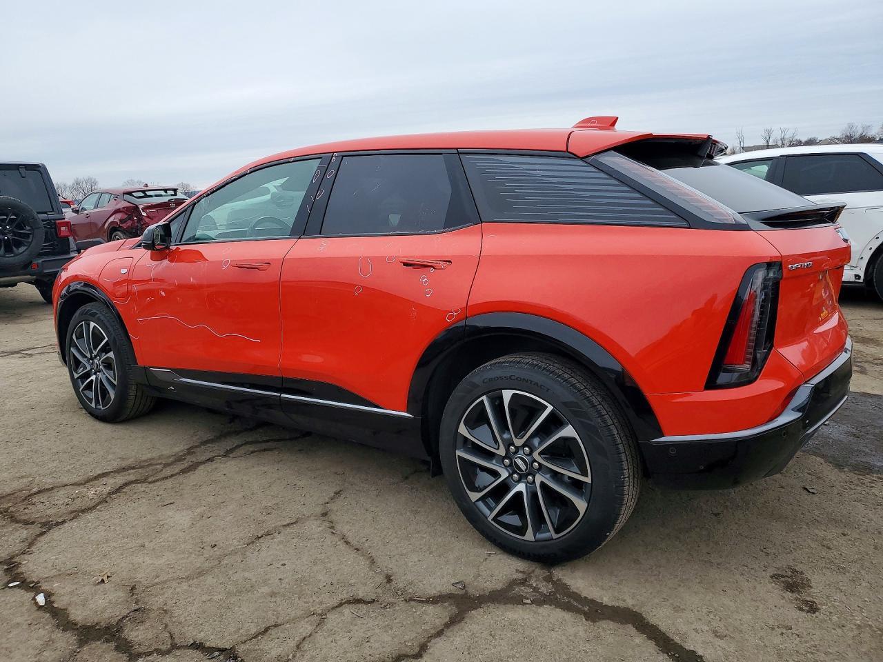 2025 Cadillac Optiq Sport - zdjęcie 2