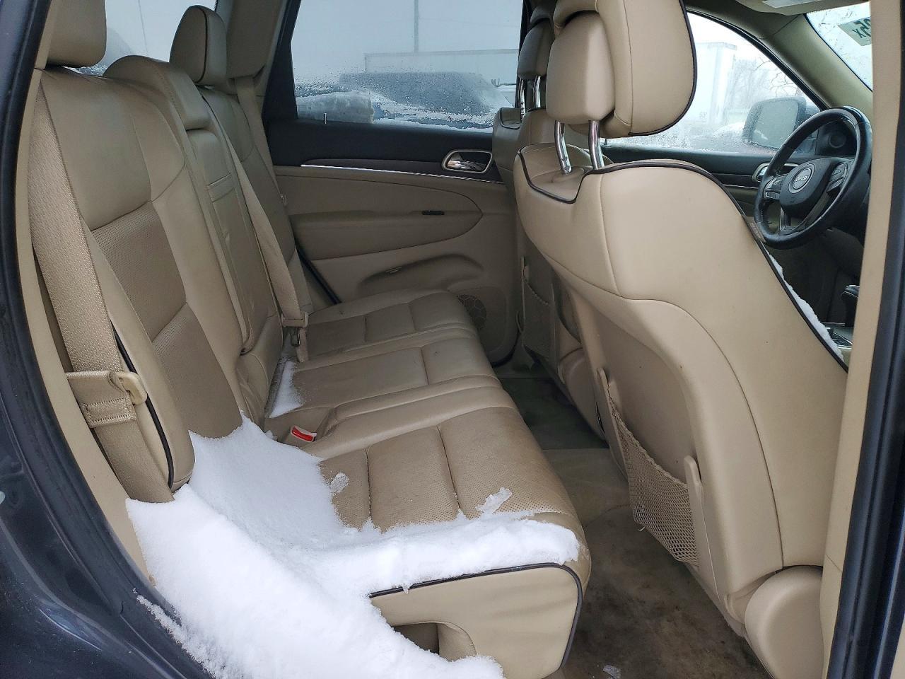 2014 Jeep Grand Cherokee Overland - zdjęcie 11