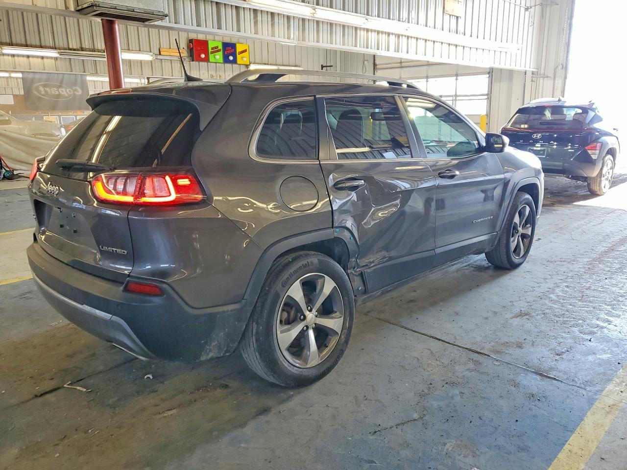 2019 Jeep Cherokee Limited - zdjęcie 3