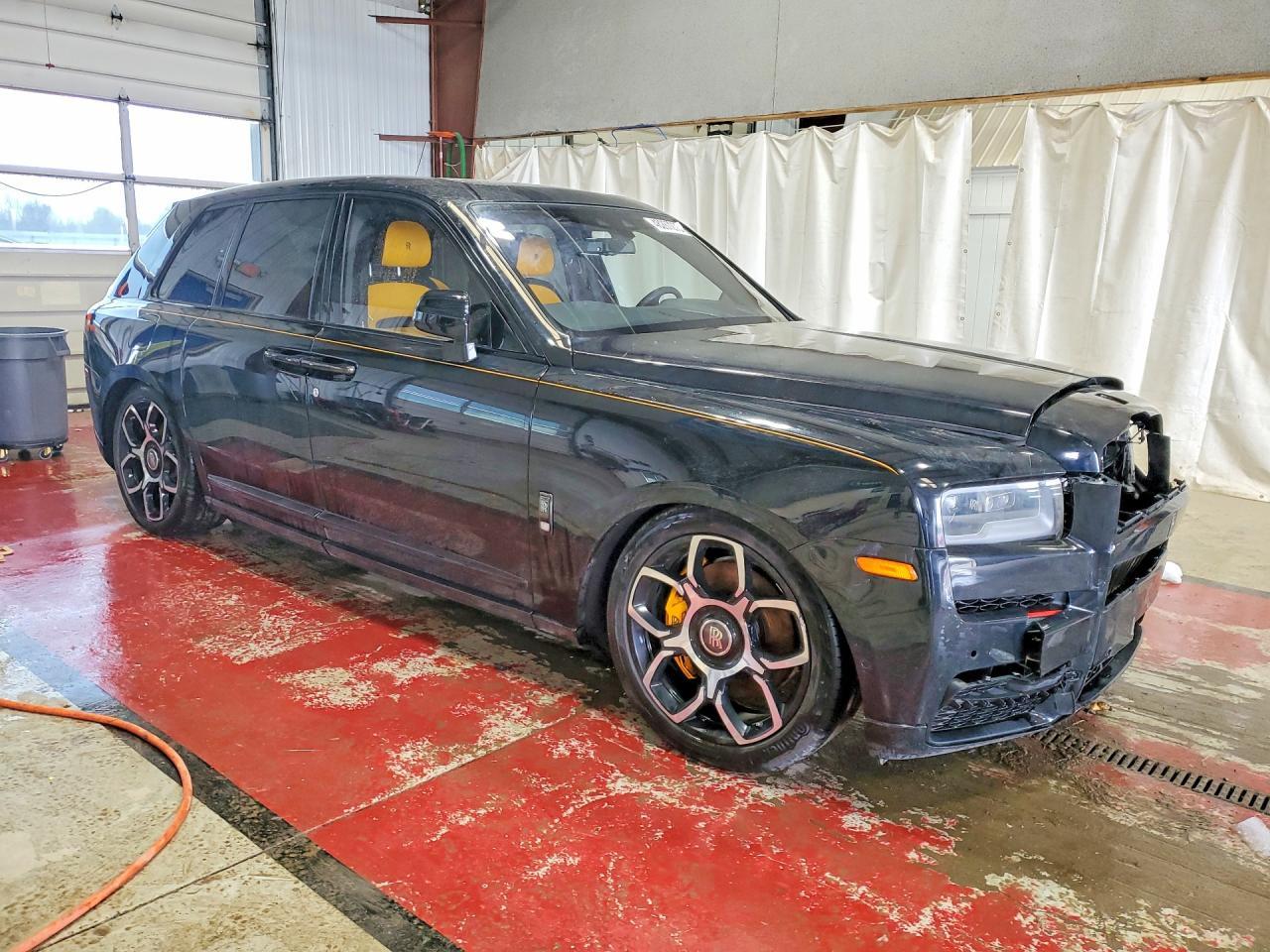 2020 Rolls-Royce Cullinan Black Badge - zdjęcie 4