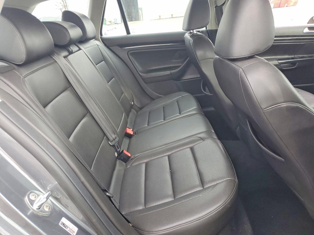 2013 Volkswagen Jetta Tdi - zdjęcie 10