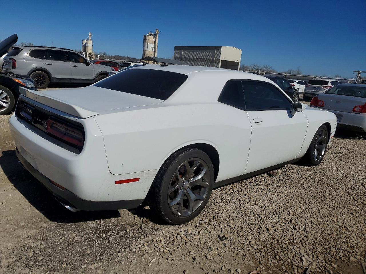 2016 Dodge Challenger R/T - zdjęcie 3