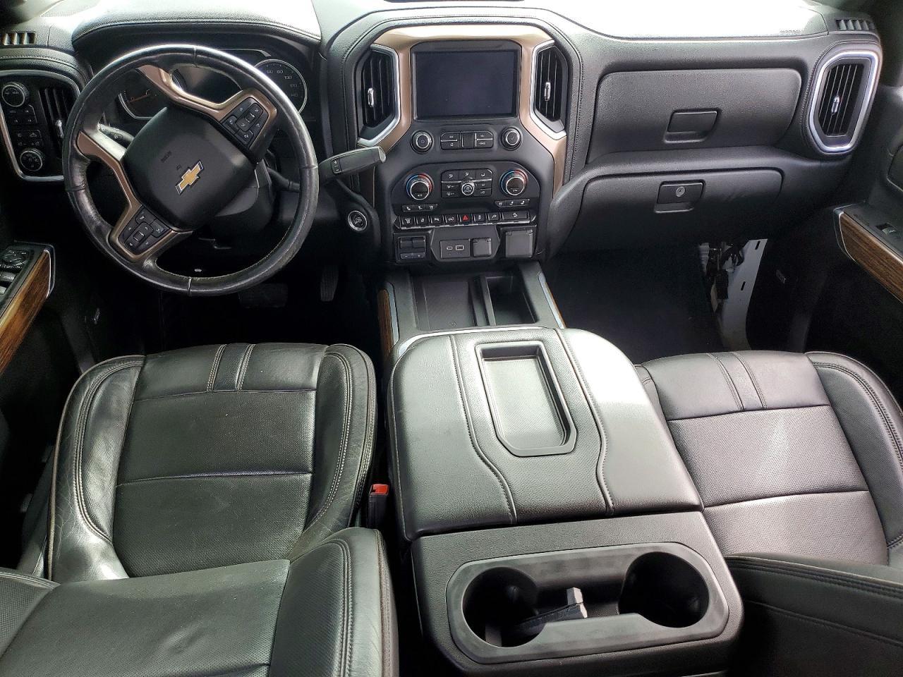 2020 Chevrolet Silverado K2500 High Country - zdjęcie 8