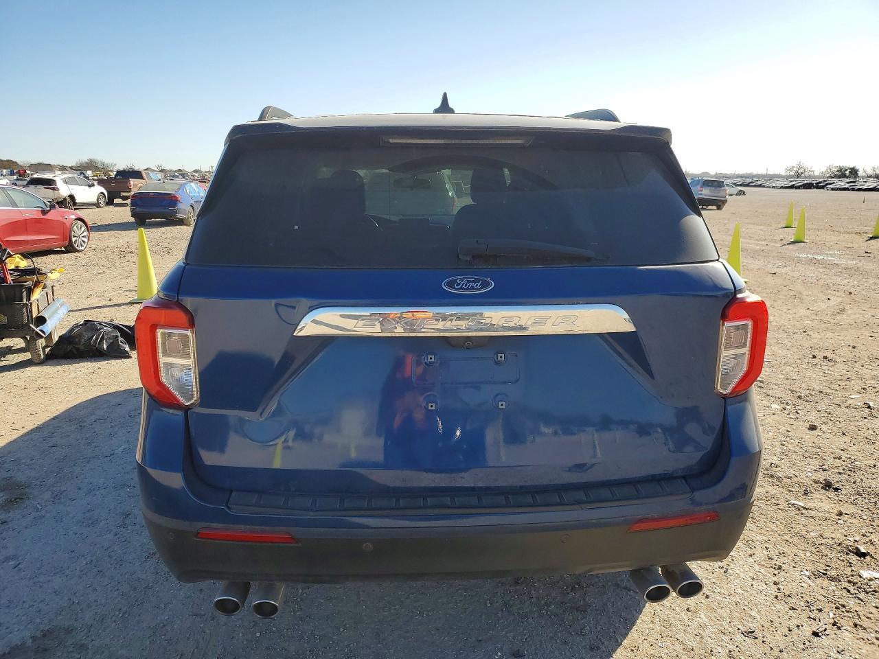 2021 Ford Explorer Xlt - zdjęcie 6