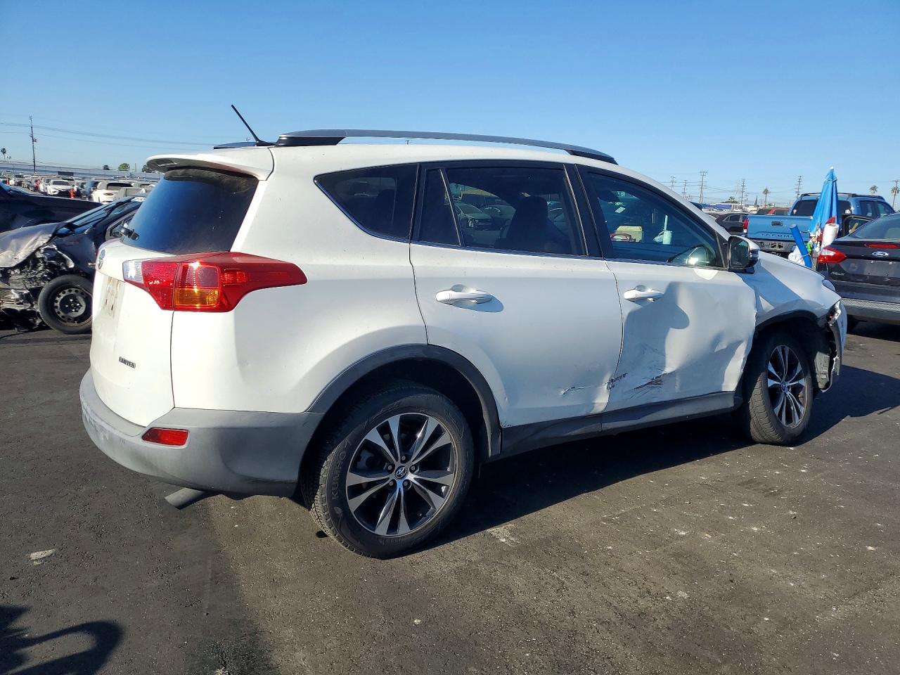 2015 Toyota Rav4 Limited - zdjęcie 3