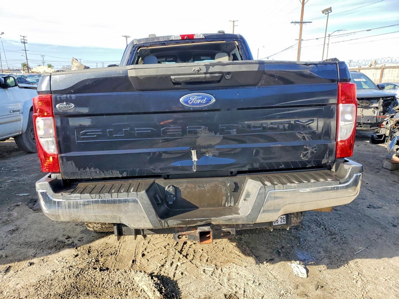 2021 Ford F250 Super Duty - zdjęcie 6