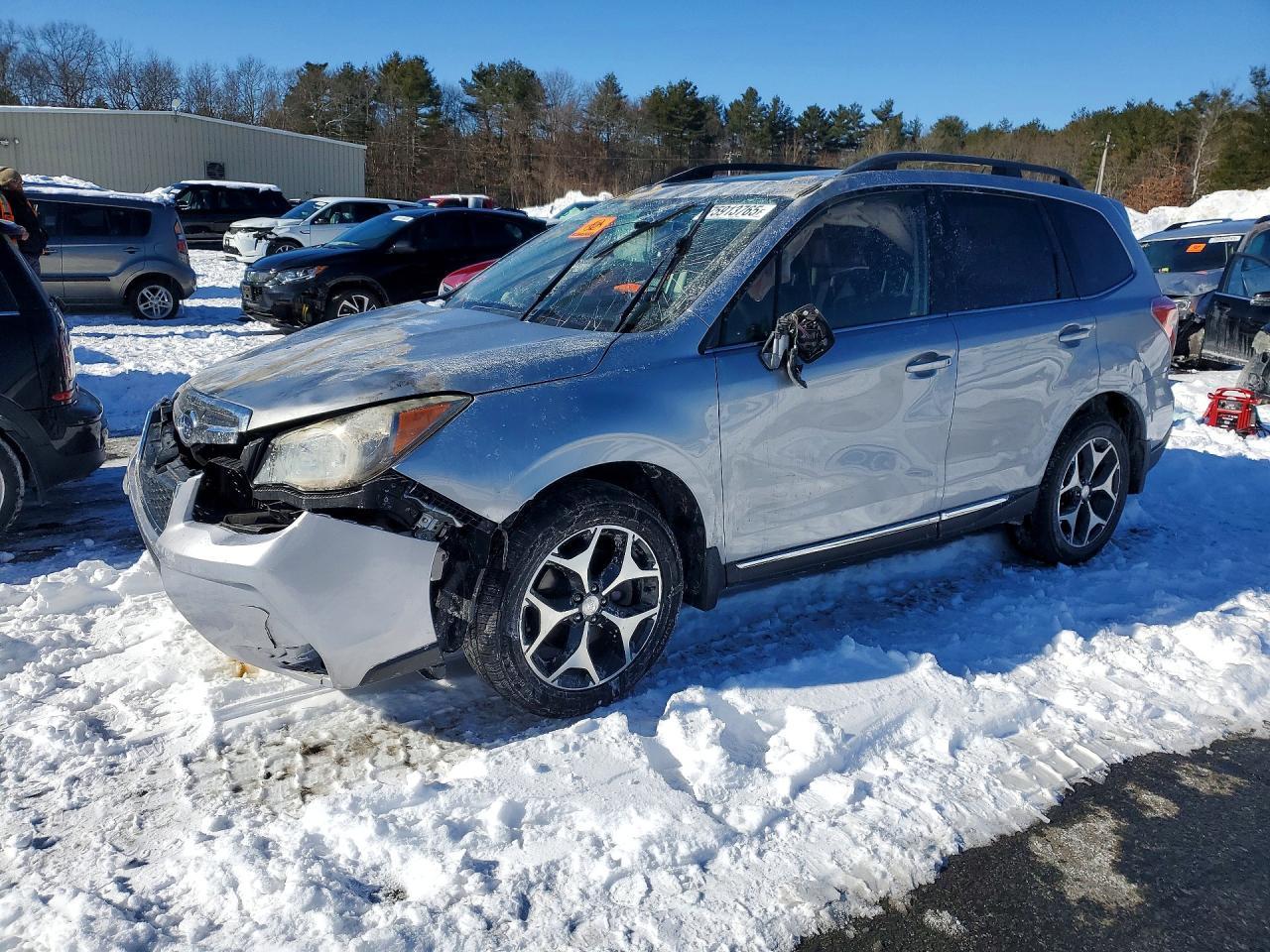 2015 Subaru Forester 2.0Xt Touring - zdjęcie główne