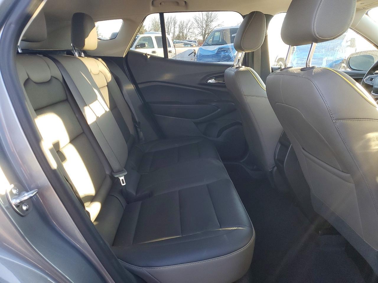 2025 Chevrolet Trax Activ - zdjęcie 10