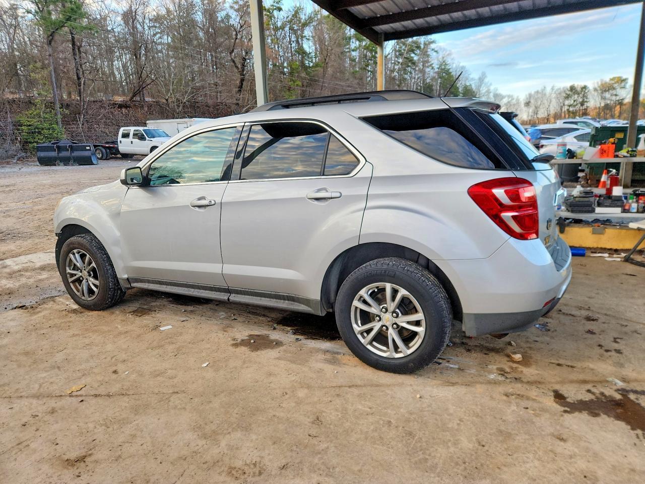 2017 Chevrolet Equinox Lt - zdjęcie 2