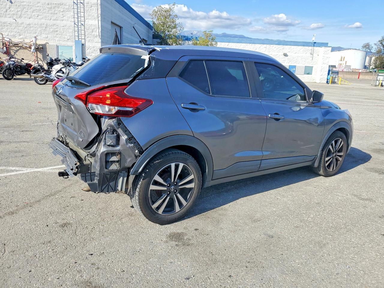 2019 Nissan Kicks Sv - zdjęcie 3
