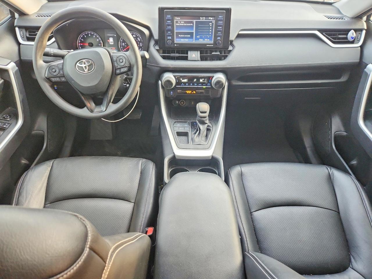 2021 Toyota Rav4 Le - zdjęcie 8