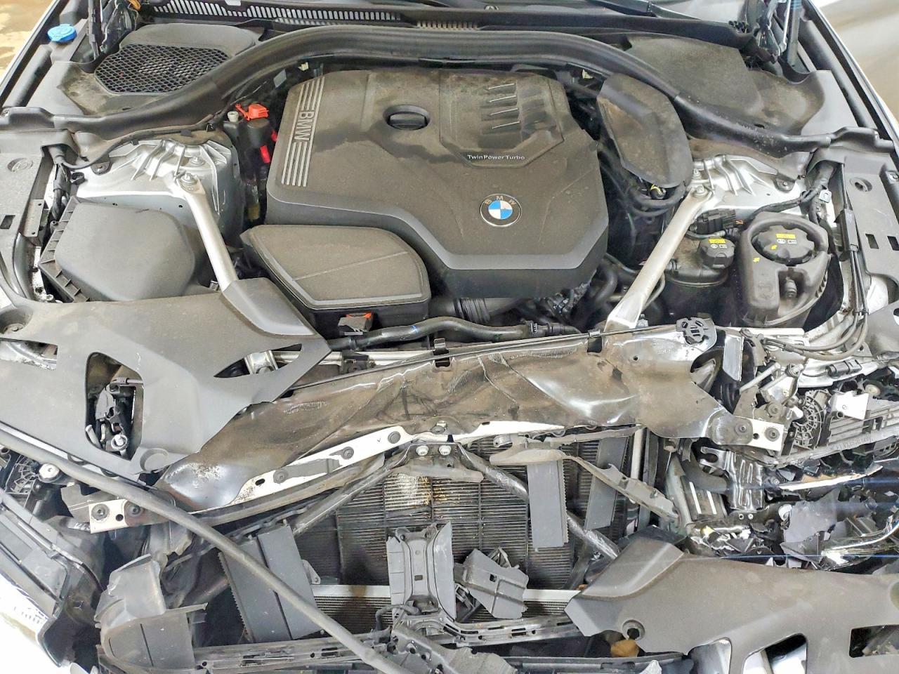 2021 BMW 530 I - zdjęcie 11