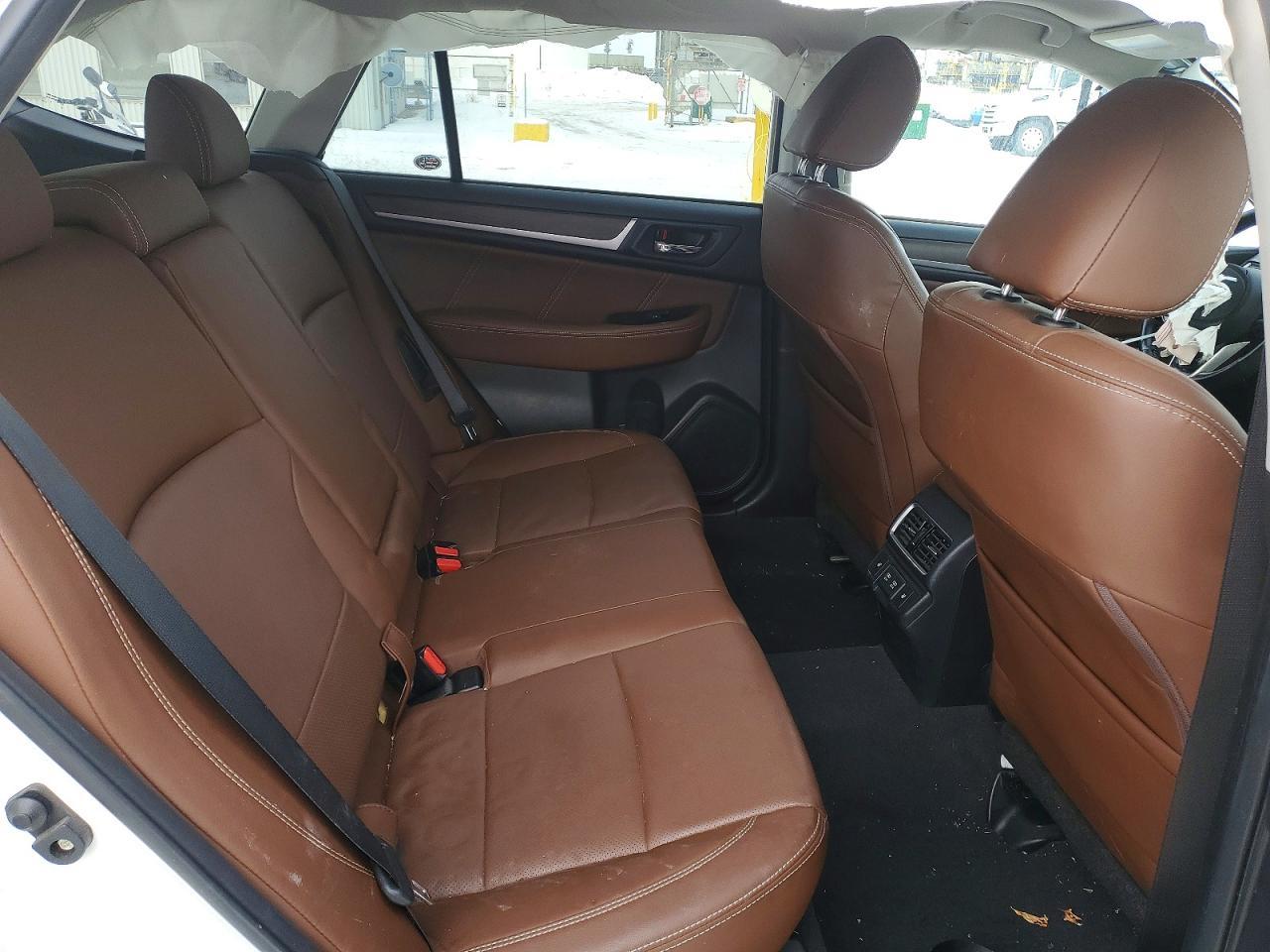 2019 Subaru Outback Touring - zdjęcie 10