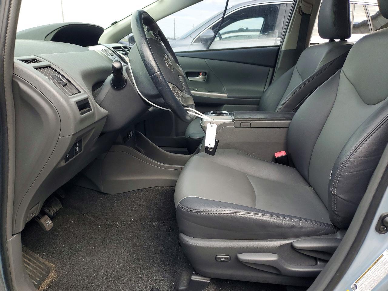 2013 Toyota Prius V Five - zdjęcie 7