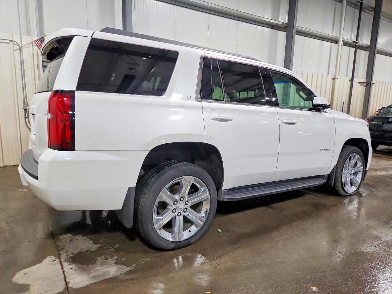 2019 Chevrolet Tahoe K1500 Lt - zdjęcie 3