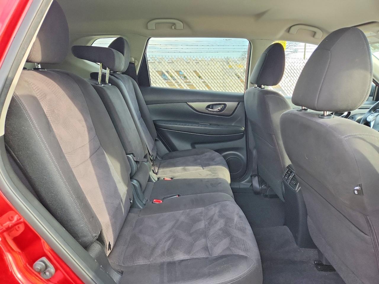 2015 Nissan Rogue Sv - zdjęcie 11