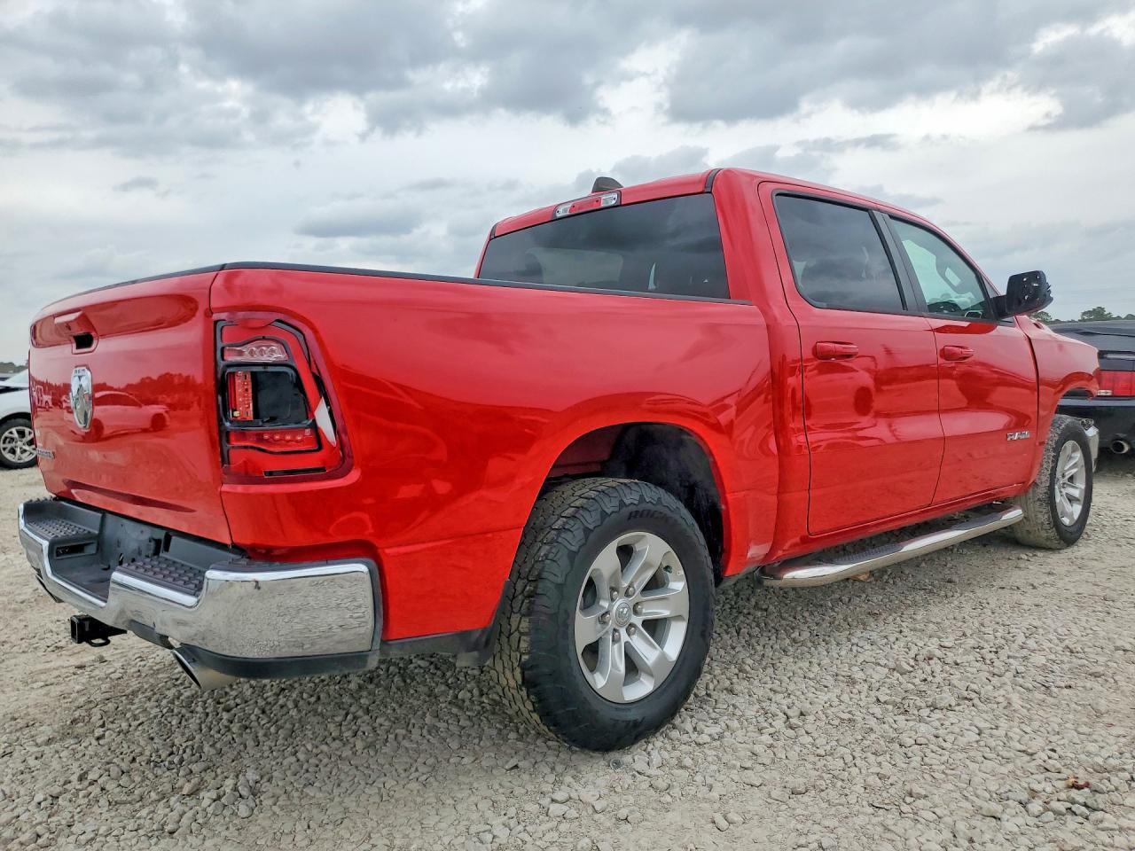 2024 Ram 1500 Laramie - zdjęcie 3